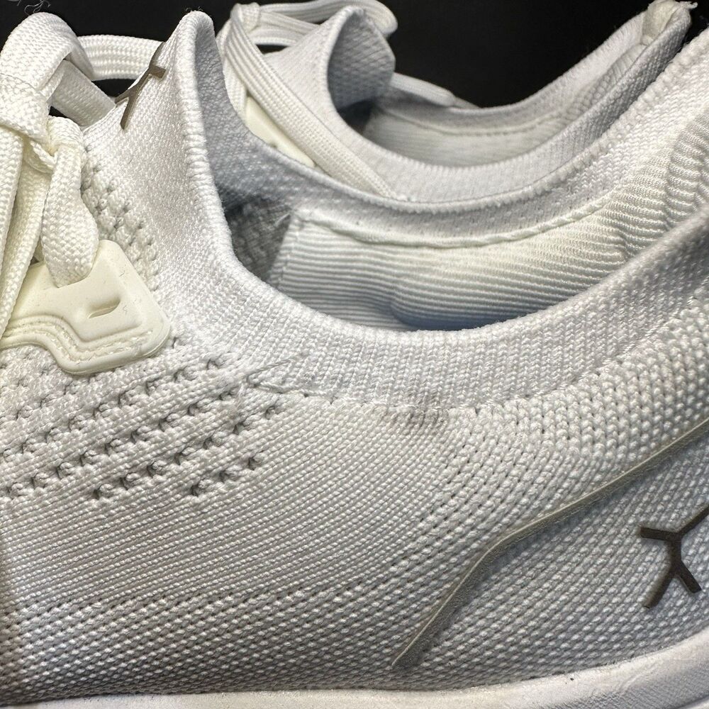 Flux Womens's White Low Top Lace-Up Athletic Sneakers w/ Rubber Outsole US 9 - Picture 8 of 11